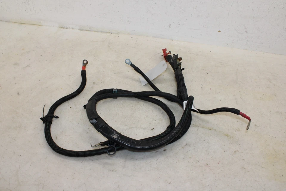 2007-2010 Saturn Sky Red Line Battery Cable 25829094 OEM MO118 - Image 1 of 4