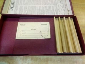 Vintage Scrabble Game 1953 Selchow & Righter Co Complete 100 Tiles 4 Holders Box - Picture 1 of 7