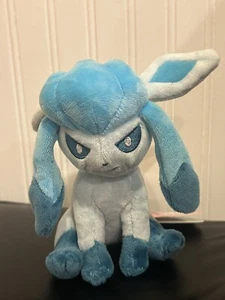 Pokemon Plüschtier Glaceon SITTING CUTIES Stofftier Pokemon Japan NEU MIT ETIKETT - Bild 1 von 7