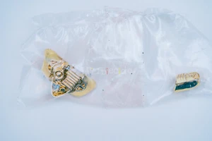 Kaiyodo Revoltech Assemble Borg GOLD chest plate parts mail away limited edition - Picture 1 of 2