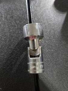 Snap-on Underlined 3/8" Drive 19mm 6pt Flex Swivel Socket FSUM19 USA - Foto 1 di 5
