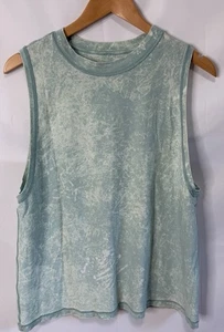 Lululemon All Yours Top 8 Muscle Tee hellgrün neuwertig Batik Tank - Bild 1 von 4