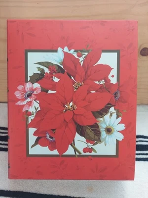 Álbum de fotos de colección Martha Negley tiene capacidad para 104 Once Upon a Rose Poinsetta 4X6 Foto 1 de 4