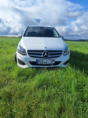 Mercedes B 180 sehr gepflegt TÜV NEU - Bild 1 von 4
