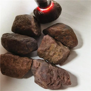 483g 100% NATURAL ROJO BRILLO ESTELAR ZAFIRO PIEDRA PRECIOSA ÁSPERA O81 - Imagen 1 de 9