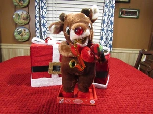 Dan Dee Rudolph the Red Nosed Reindeer Saxophone Light Up Dancing Plush Works! - Picture 1 of 6