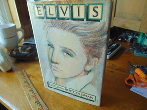 1981 Elvis by Albert Goldman- HB- DJ- 8 pages of B/W photos- 598 pages - Imagen 1 de 9
