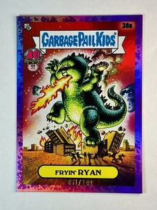 Gpk 2025 Fryin' Ryan 40° anniversario ~ lamina viola~ #61/199🔥 #38a - Foto 1 di 2