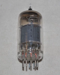 Strong Vintage 1960s RCA 12AX7A ECC83 Tube - Excellent !! - Picture 1 of 6