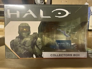 Culture Fly Halo Infinite Collectors Box (Replica, Hat, Mug, Socks, Pin Set) New - Picture 1 of 2