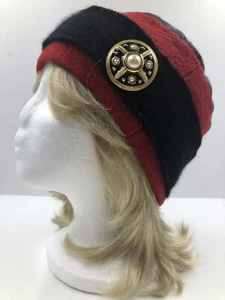 Handmade Felted Wool and Cashmere Cloche Hat Cap Red and Black with Attached Pin - Picture 1 of 4