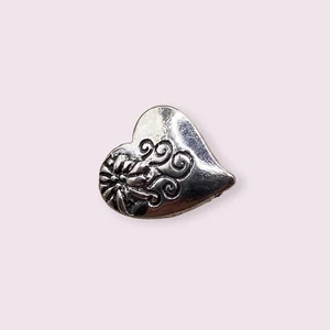 20mm Shank Buttons Love Heart With Carved Flower Antique Silver Metal - Picture 1 of 11