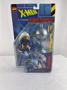 Marvel Comics X-MEN Robot Fighters STORM Figure 1997 Toy Biz New on Sealed Card