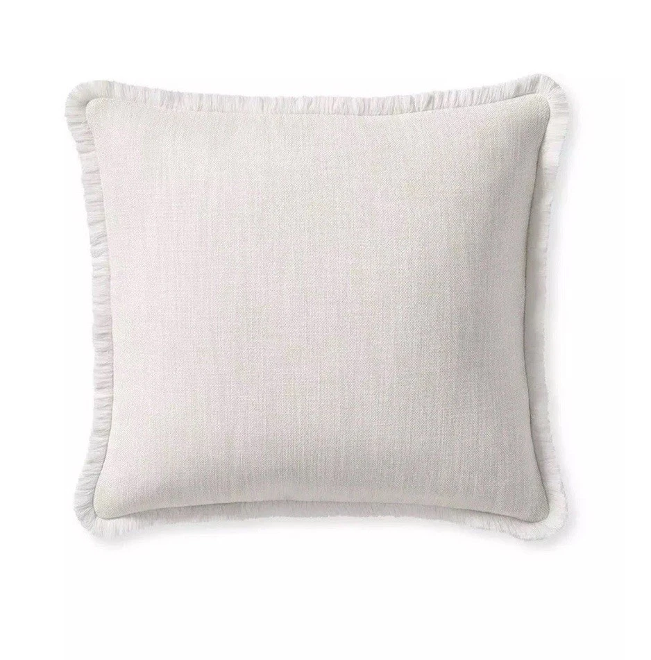 Funda de almohada Serena and Lily Ridgewater plantas perennes tiza al por menor por $188 Foto 1 de 4