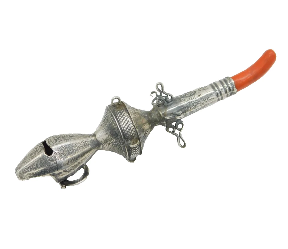 Sonajero y mordedor bebé antiguo siglo XIX .800 plata y coral rojo c1900 Foto 1 de 4