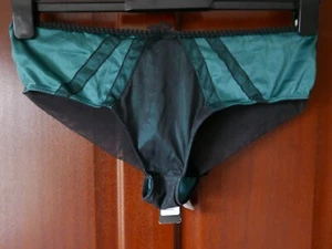 Masquerade Lingerie 'Georgiana' Brief, Size 14, Black/Green, BNWT - Picture 1 of 3
