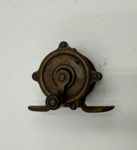 Vintage kleine Miniatur Messing Angelrolle Casting Angelrolle 1,2"x1,4"x2,5" - Bild 1 von 4