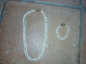 Süßwasserperlen Set Perlenkette Halskette & Armband Armkette dreireihig antik - Picture 1 of 10