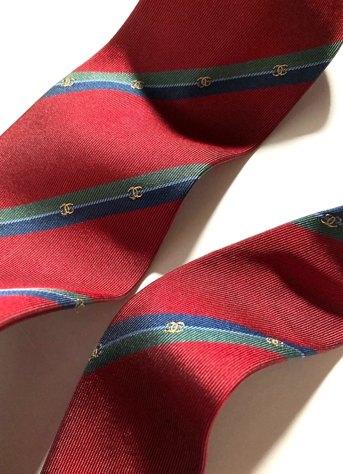 CHANEL VINTAGE CC COCO LOGO RAYAS TEJIDAS CORBATA JACQUARD GAMA ALTA FRANCIA ROJO Foto 1 de 4
