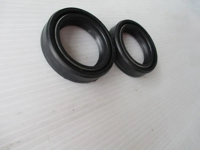 Fit HONDA CA175 CD125 CD175 CB175 CL125A CL160  FRONT FORK SEAL SET [ES499] - Image 1 of 4