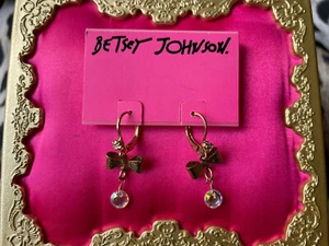 Betsey Johnson Snow Angel Vintage Aurora Borealis Crystal AB Tiny Bow Earrings - Picture 1 of 2