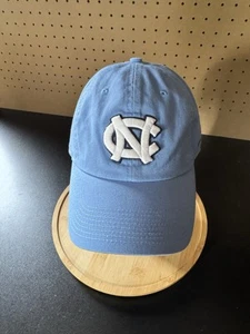 Gorra North Carolina Tarheels para hombre con tirantes UNC Dri Fit Heritage 86 Nike - Imagen 1 de 8