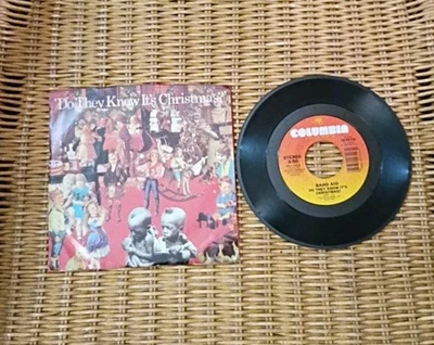 Band Aid Do They Know It’s Christmas Feed The World Benifit 45rpm Single 1984 - Image 1 of 4