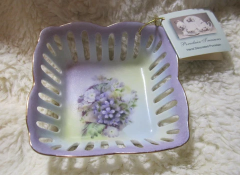 Betty Plater Porcelain Treasures Reticulated Basket Hand Decorated Floral Cover