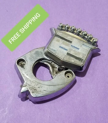 Bn29 1984-1993 Cadillac Fleetwood DeVille Seville Brougham cubierta tapa bloqueo aleta Foto 1 de 4