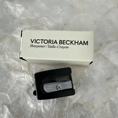 Victoria Beckham Beauty Sharpener For Pencil Lip Liner Eye Satin Kajal NEW BOXED