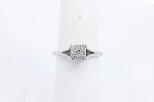 Approx. 0.14ctw Diamond Ring In 10k White Gold 1.9 Grams Size 6 Eb0125lxzsa - Picture 1 of 7