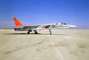 North American A-5A Vigilante - NASA Research Center - 1963 - Photo Magnet - Picture 1 of 2