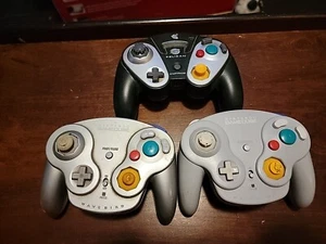 Wireless GameCube Controller Wavebird Console lot No Adapters - Picture 1 of 7