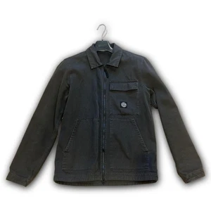 STONE ISLAND schwarze Jacke mit Reißverschluss Größe M Logo-Etikett Fronttaschen Kostenloser Versand - Bild 1 von 5