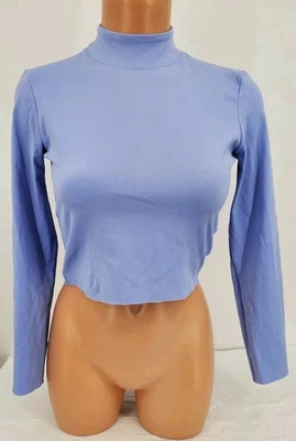 Camisa Nike Yoga Dri-Fit Recortada Cuello Simulado Manga Larga Púrpura Periwinkle Pequeña Foto 1 de 4