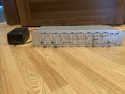 M-AUDIO OCTANE 8-CHANNEL MICROPHONE PREAMP & A/D CONVERTER WITH POWER SUPPLY - Image 1 of 4