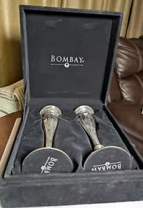 Coppia portacandele vintage ponderati placcati argento Bombay Company in custodia velluto 8" - Foto 1 di 11