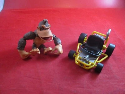 Carro y figura Donkey Kong Mario Kart Toybiz Nintendo 64 N64 Windup Toy Biz Racer Foto 1 de 4