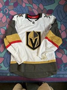 Vegas Golden Knights Team Issued Adidas MiC NHL Hockey Trikot weiß Away 54 Neu mit Etikett - Bild 1 von 5