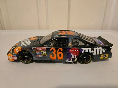 1/24 Scale Action #36 Ken Schrader M&M Car - Image 1 of 4
