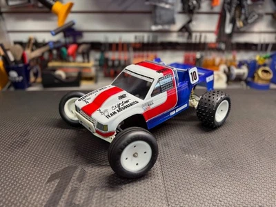 Team Associated RC Truck Limited Edition RC10T Classic Kit ASC7002 Built - Image 1 of 4