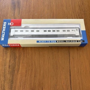 Walthers HO Scale Pullman-Standard Plan 4140 10-6 Sleeper 932-6853 Southern - Picture 1 of 7