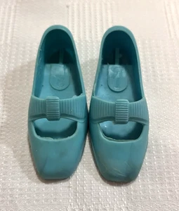 Vintage Ideal Crissy Family & Friends aquablaue Schleife 18" Puppenschuhe - Bild 1 von 5