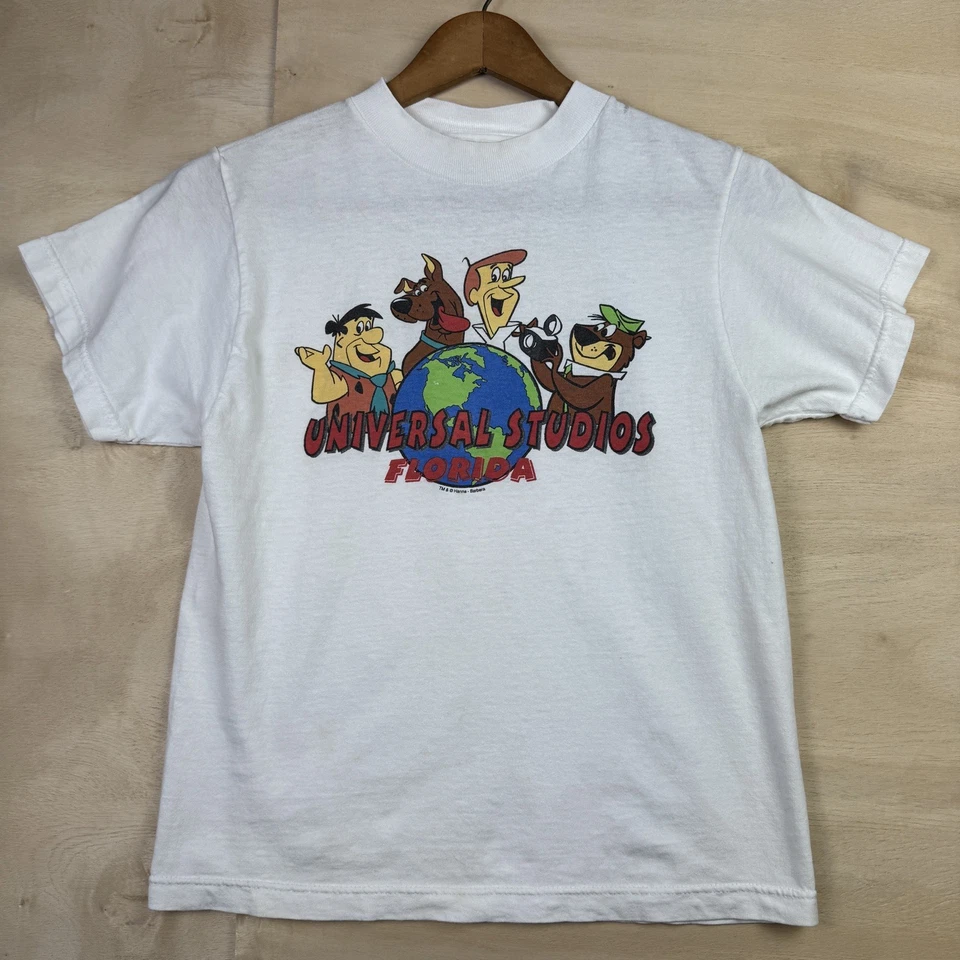 Camiseta Vintage Infantil Universal Studios Florida Tamanho Scooby-Doo Fred Flinstone  - Imagem 1 de 4
