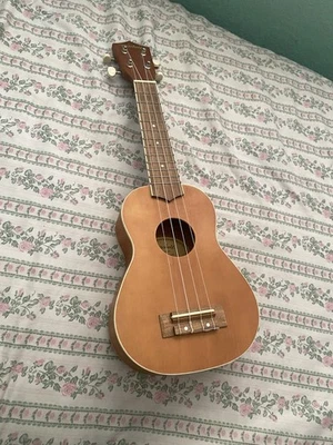 Ukelele soprano Foto 1 de 4
