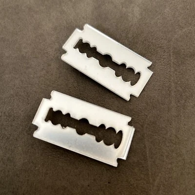 Hair Clip 2 Broach Gothic Punk Goth Burettes Emo Goth Blade Not Sharp New - Image 1 of 4