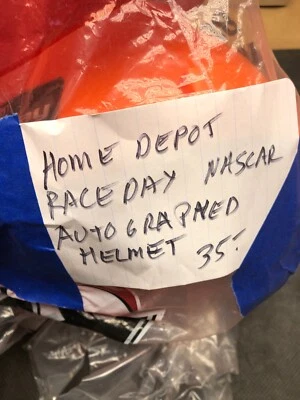 Домашнее депо гонки день каска с автографом, пожалуйста, посмотрите на фотографии - Изображение 1 из 4