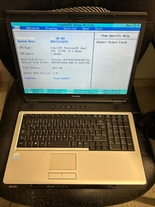 Notebook Toshiba Satellite L350 17 " Intel mit Netzteil 320GB Festplatte - Bild 1 von 11