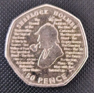 Sehr seltene Sherlock Holmes 50p Münze - Bild 1 von 2