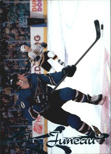 1997-98 (CAPITALS) Paramount Emerald Green #195 Joe Juneau